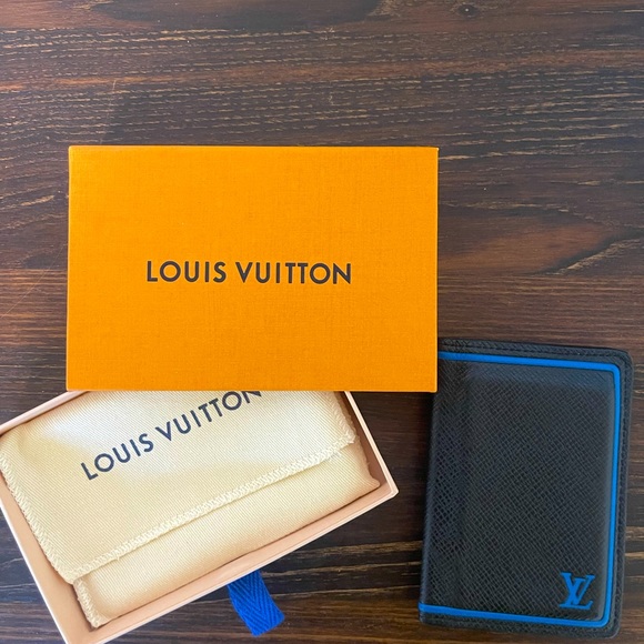 Authentic Louis Vuitton Wallet - Picture 1 of 6